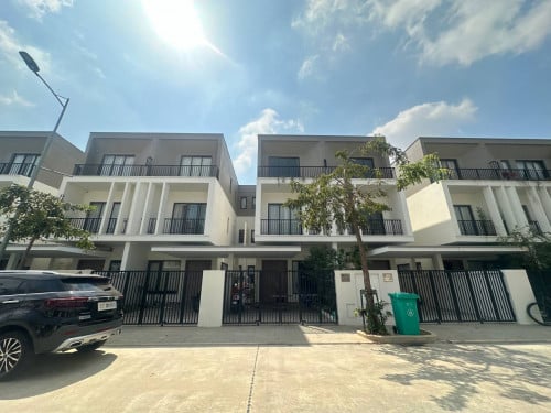 Twin Villa (Big) for rent at Borey Chankiri ( A-67)