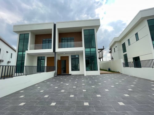 Twins villa for rent