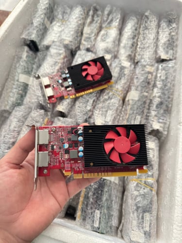 VGA AMD R7 430 2G DDR5 ( លេង GTA5 ម៉ាឆ្ងាញ់ )