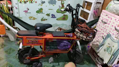 កង់អាគុយកាន់ភ្លើងបានយូរ   . កម្លាំងខ្លាំង