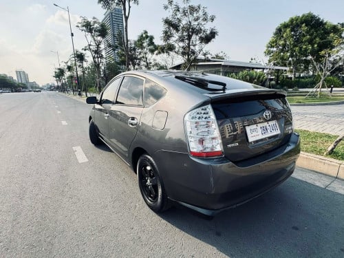 ធានាឡានស្អាតអត់បុក អត់ប៉ះ