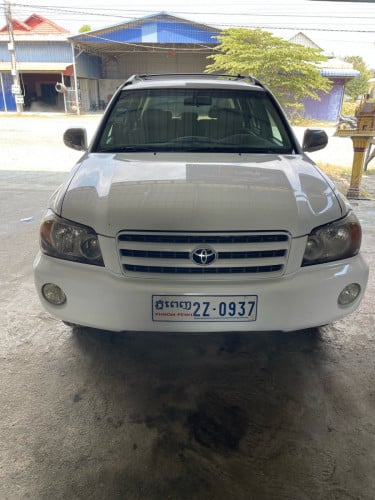 ឡានលក់ 01ប៉ុង1 V6 លីមីតធីត ធានាឡានស្អាត