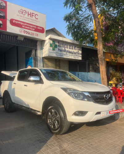 មហាថ្មីម្ចាស់ដេីមទី1 Mazada BT-50 ម៉ាសុីន3.2L