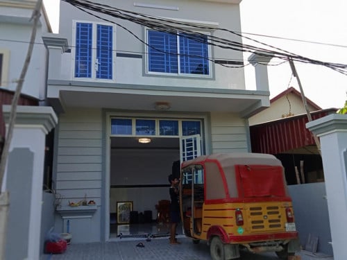 ផ្ទះល្វែង ព្រែកហូរ 59000$ ចចារ