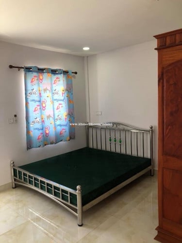 អាផាតមិនម្តុំហេងលីជួល Apartment Around Hengly Market Rent
