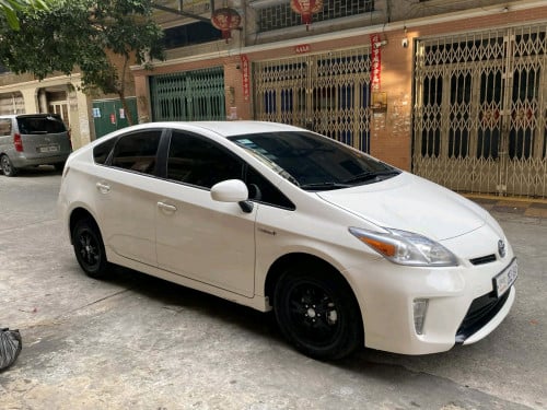 ឡានលក់ Prius 012 អប់សិន3 ឡានថ្មីម្ចាស់ដើម