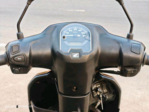 ជប៉ុន🎌Honda TACT Fi 50cc ប្រើប៊ិចសាំង ខ្ចីញ៉េញ ទឹកថ្នាំស៊ីន១ជុំ ក្រដាស់ពន្ធ