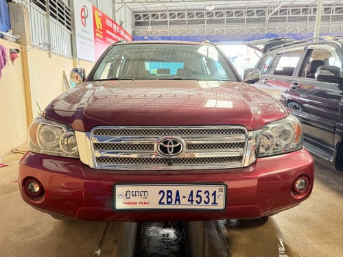 🚔 ឃ្លាំងលក់រថយន្ត សេម អូតូ ខា💰មានសេវាកម្មបង់រំលស់100% បង់120$-220$🚗Toyota Highlander 2004 V4ប៉ុង1