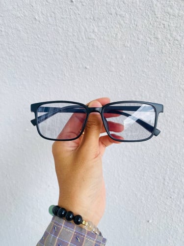 វ៉ែនតា​ការពារ​ពន្លឺ​UV 400 ប្រែ​ពណ៌​ពេលត្រូវ​ពន្លឺ​ថ្ងៃ​ ទិញ2ថែម1😎😍