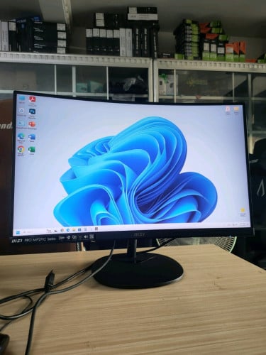 27inch Curved Msi