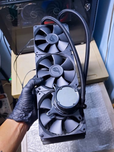 ASUS ROG LC 360 CPU COOLER