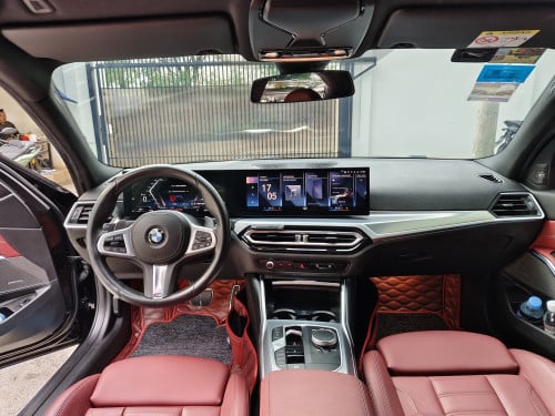 BMW 320I LHD / BLACKSAPHIRE / 2023