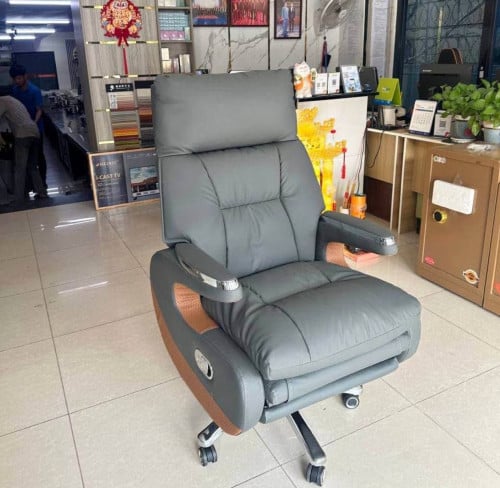 Boss office chair