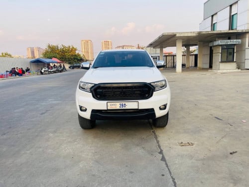 Ford Ranger XLT 2022 2.2 ក្លុបក្រោយ កាប់ពីតាស់