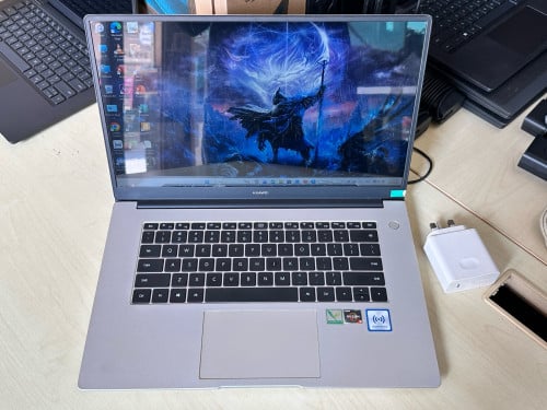 Huawei D15 Ryzen5-Ram 8GB SSD samsung 256GB hardisk 1TB