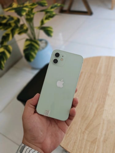 iPhone 12 64g ស្អាត98% សានុំហ្សីន ថ្ម85%
