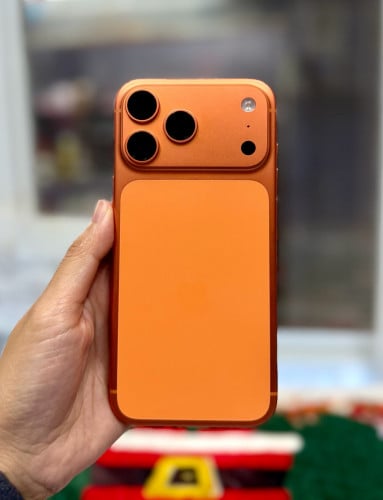 IPhone 17 Pro Max ទំហំផ្ទុក (256G) តួស្អាត 98.999% Model ZA សាកថ្មបាន 42 ដង