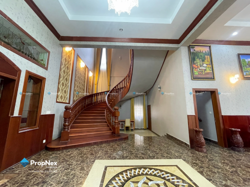 King Villa for rent at Toul Kouk!