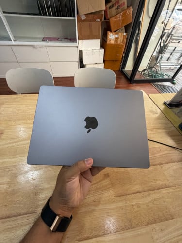MacBook Pro 2021 14” M1 Pro 16G/1TB