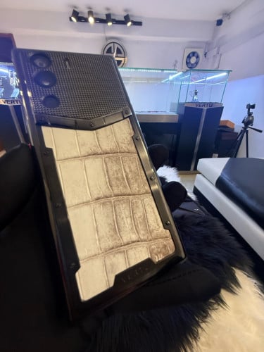 MetaVertu 1 Alligator Himalaya