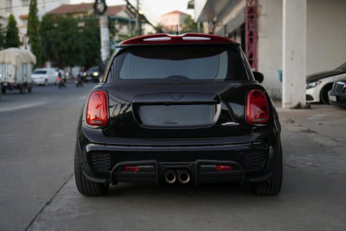 Mini Cooper F56 JCW រថយន្តដែលមានមាឌតូច តែកំលាំងខ្លាំង 290HP