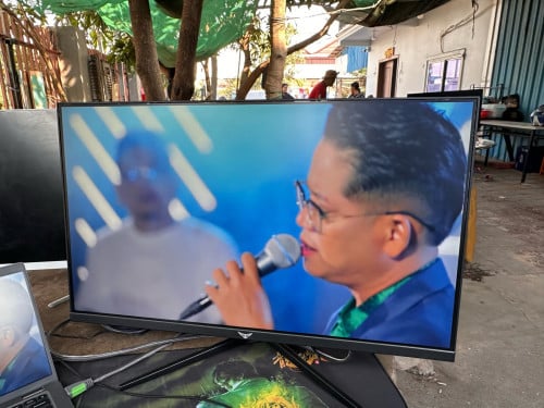 Monitor 27” second hand 95% 60$