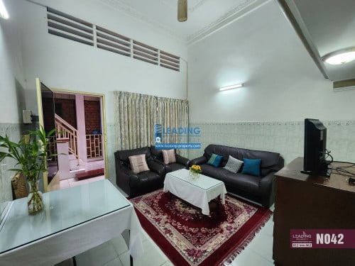 N042 | Royal Palace Area, 2 Bedrooms Apartment Fully Furnished For Rent