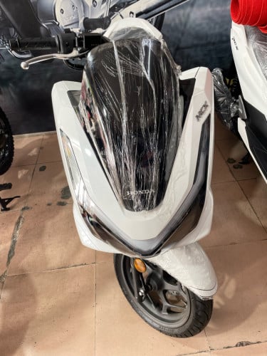PCX 3850