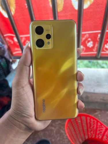 Realme 9 Ram8g-128G សុំនុំ រាងដានតិច