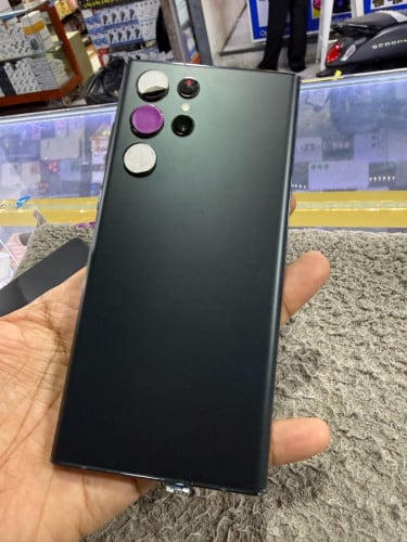 Samsung S22ultra 5G Ram12G Memory256G ក្រុមហ៊ុនសុីមពីរ មានឆ្នាំងសាក
