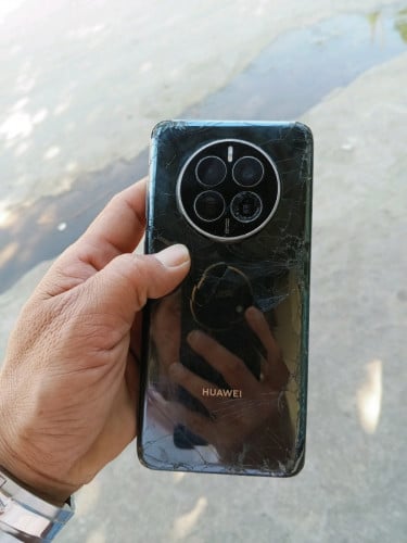 លក់ខូចអេក្រង់ម៉ាស៊ីននៅដំណើរការទាំងអស់កាត់