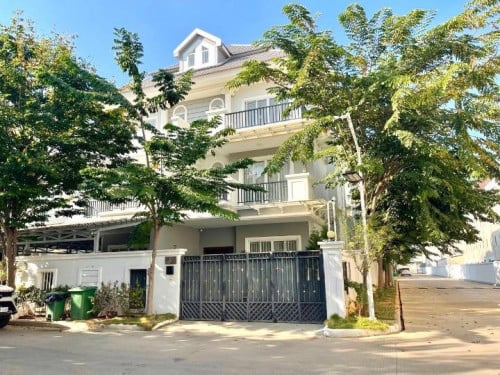 ផ្ទះវីឡាសម្រាប់ជួលនៅបុរី ភ្នំពេញអេលីតផាក 2 / Twin Villa for Rent at Borey Phnom Penh Elite Park 2