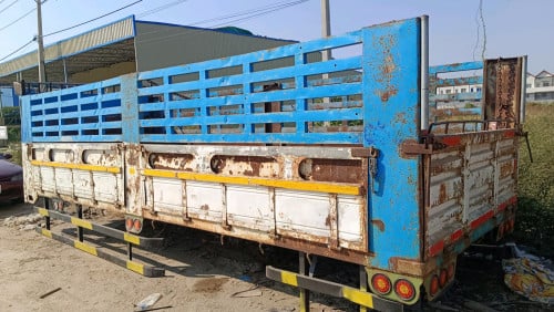 ទ្រុង5តោនលក់