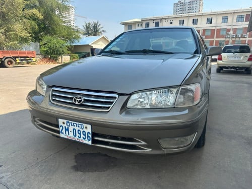 ឆ្នាំ99ឡានស្អាតរៀបចំរួចរាល់មិនបុកប៉ះធានាម៉ាសុីនប្រអប់លេខ០១ខែជូន