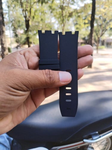 ខ្សែនាឡិកា AP silicon ទន់ស្រួលពាក់