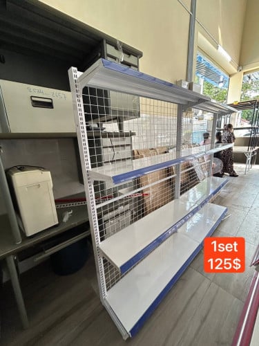 ធ្នេីរL2.40cm*1.80cm=1set