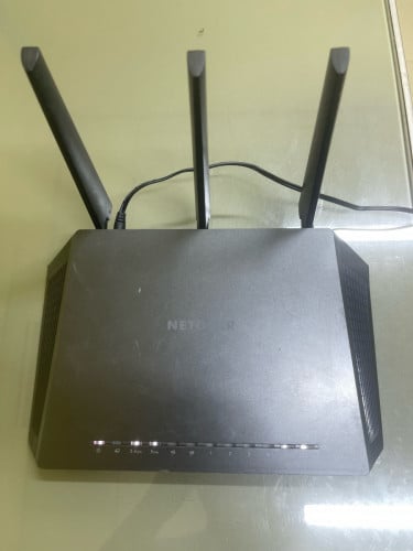 លក់​ Router Netgear R7000 ចរចារ​
