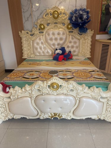 គ្រែលក់😊