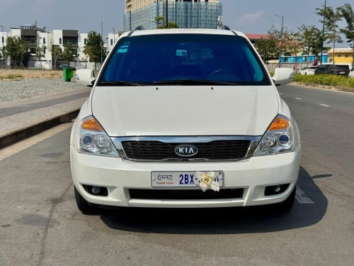 🚘ស្តុកថ្មី Kai Grand Carnival ឆ្នាំ2010 ម៉ាស៊ូតធានាឡានអត់បុក អត់កាត់ត អត់ស្ងោរប្តូរពណ៍ ថ្មីណាស់