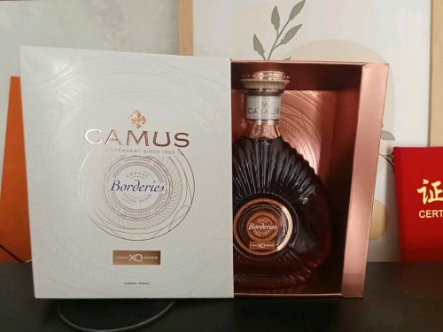 ស្រាXO មេចិនអោយទិញមក 240ចង់លក់វិញ 200