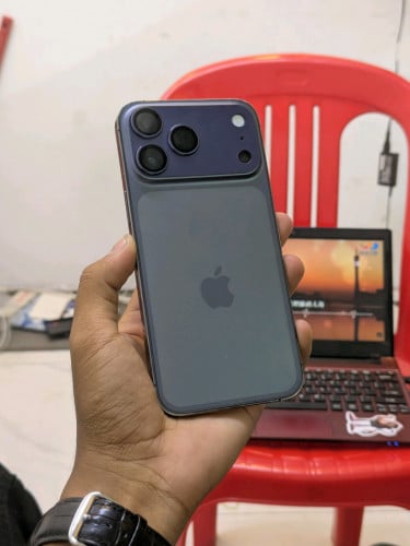 14pm ZP 128G Zin all (bypass wifi) ថ្ម83% អេក្រង់សុីនឆ្នូតដូចរូប បិទស្គត់ប្រើបានធម្មតា លក់