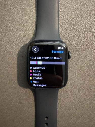 Apple Watch series 8