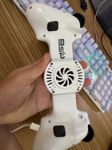 Game controller support 3 device