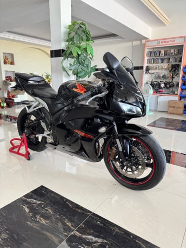 Honda CBR600RR 2010 ABS