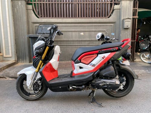 Honda Zoomer x