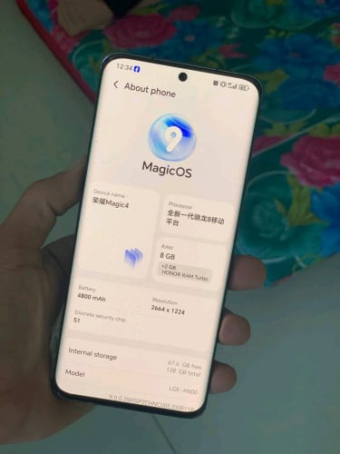 HONOR Magic 4 សុំណុំសុីន 180$ ប្រើស្រួល អែម ថ្ននៅ 94%