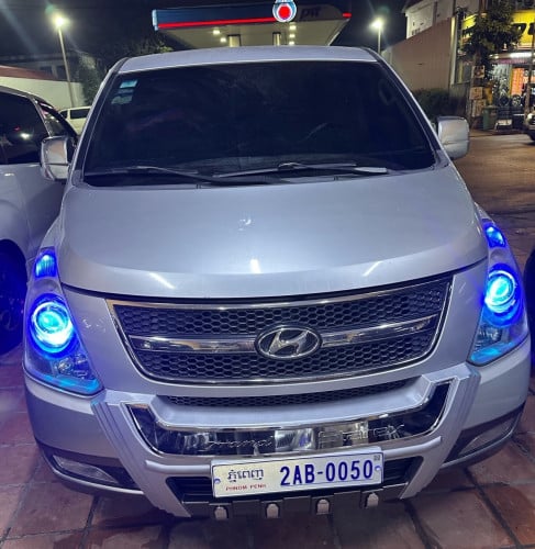 HVX 2009 Full ម្ចាស់ទ1 ថ្មីណាស់11500$ត