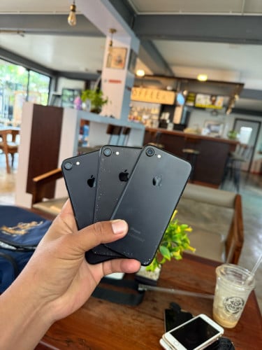 iPhone 7 មានស្កែន