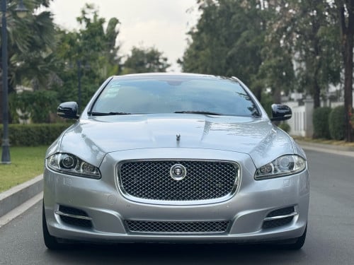 JAGUAR XJL PORTFOLIO