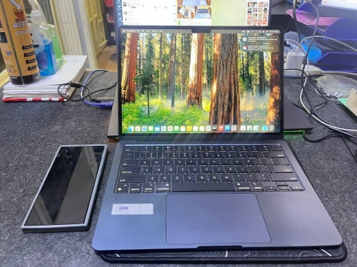 MacBook Air M2 2022 (13.6”) ដាក់លក់